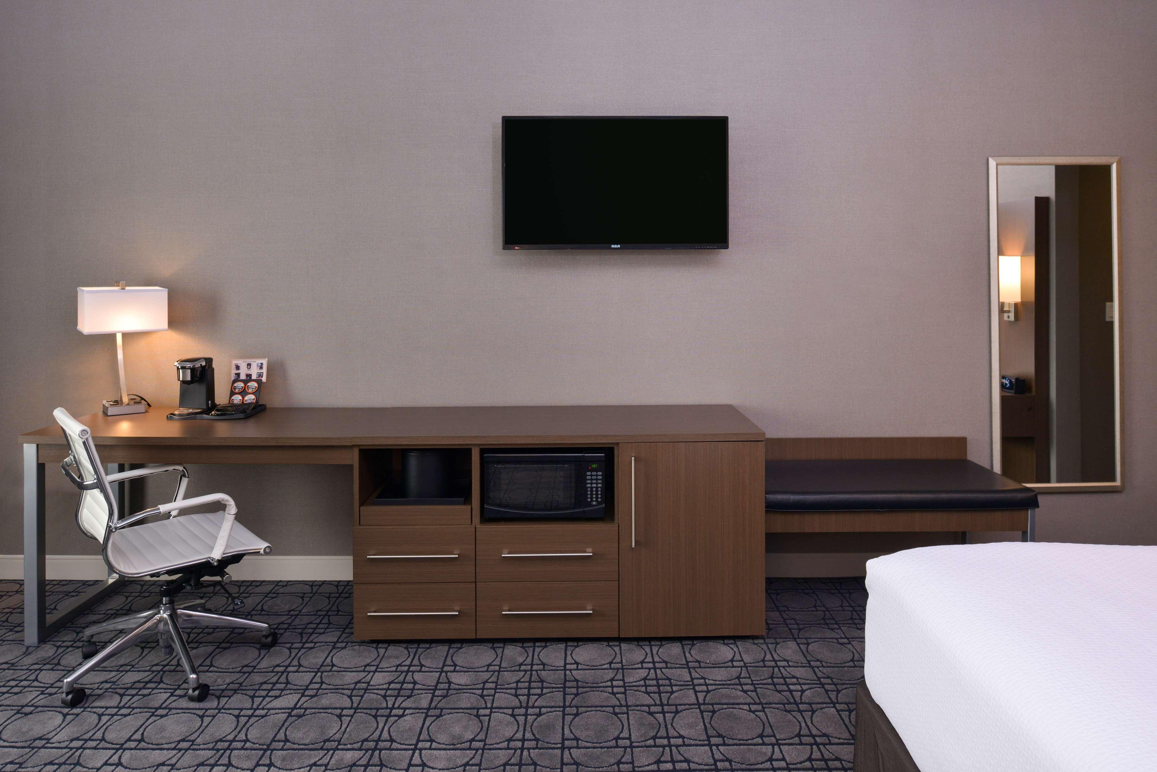 Best Western Plus Coalinga Inn Bagian luar foto