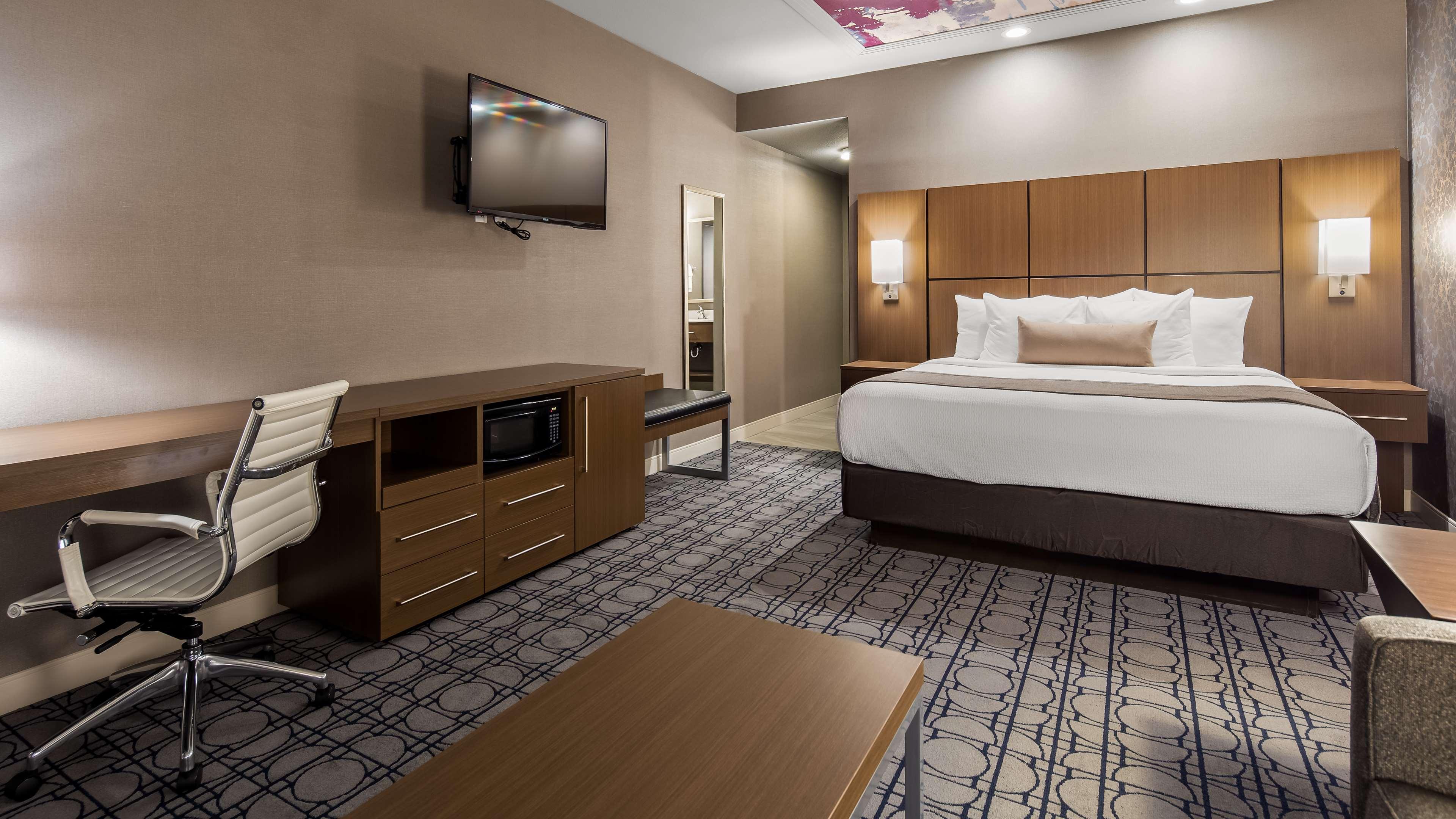 Best Western Plus Coalinga Inn Bagian luar foto