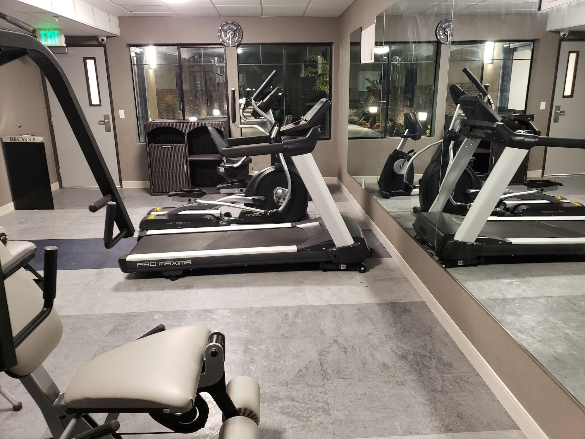 Best Western Plus Coalinga Inn Bagian luar foto
